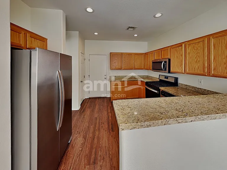 7960 Imperial Treasure St — Photo 3