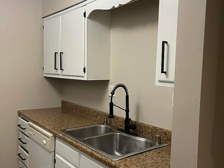 3504 Lodge Ln #132 — Photo 12