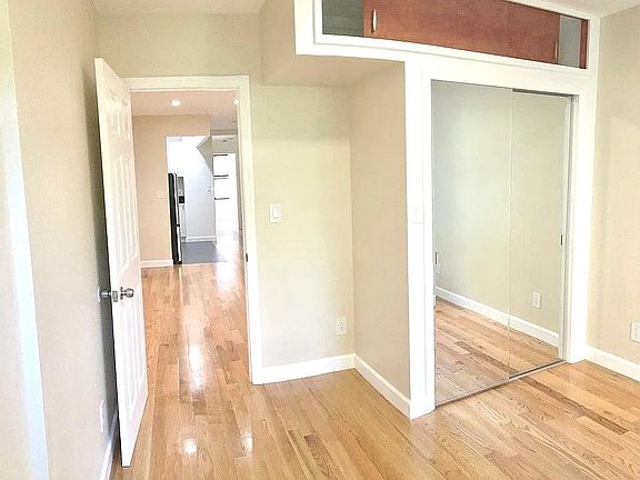 5th image of 322 E 104th St APT 3E