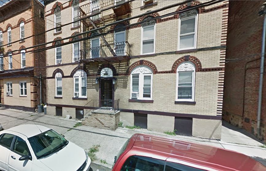 2nd image of 25 E 17th St APT 11