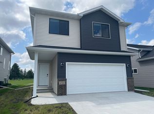 6754 72nd Ave S, Horace, ND