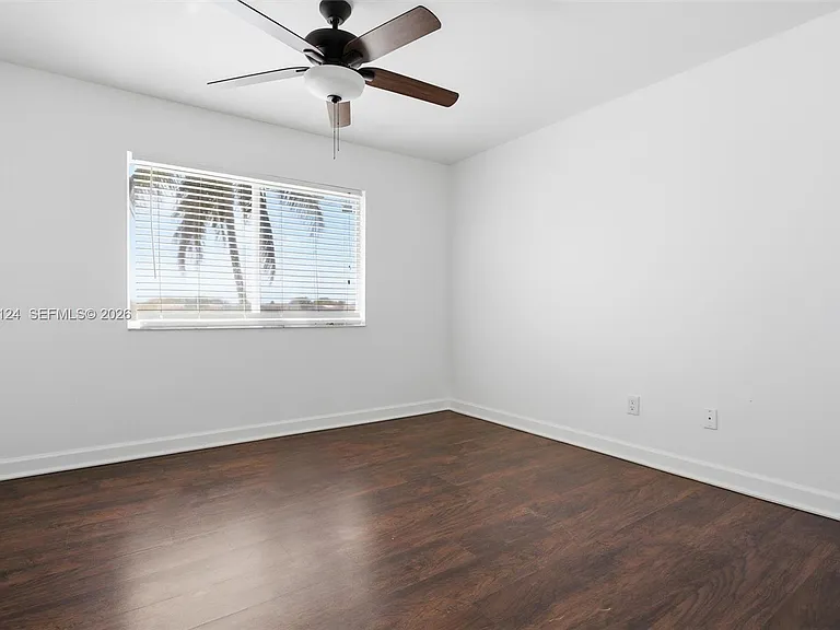 17530 SW 139th Ct — Photo 14