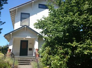 422 McGraw St, Seattle, WA 98109
