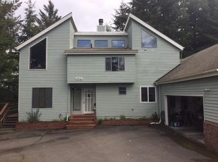 834 Golden Rod Ct, Reedsport, OR 97467