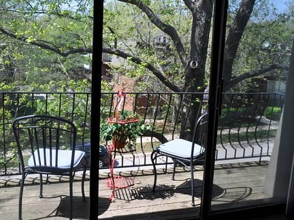 Tree-lined view balcony