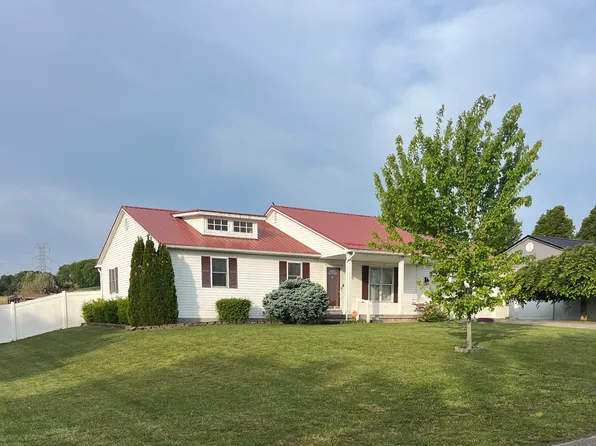 10 Yellow Delicious Dr, Jackson, OH 45640