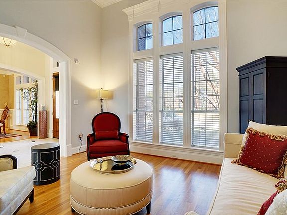 4th image of 7301 Balmoral Dr