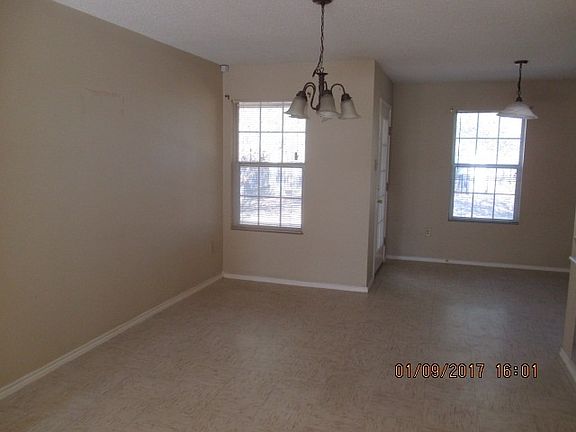 5th image of 1115 Trent Dr