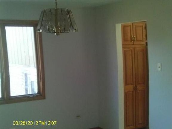 3rd image of 14847 Leclaire Ave