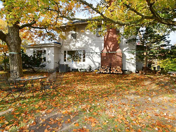 3rd image of 7791 W 96th St