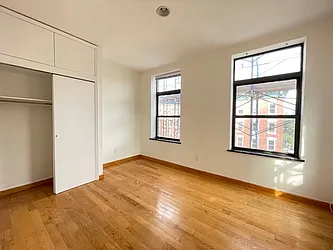 Rented by Best Apartments North Inc