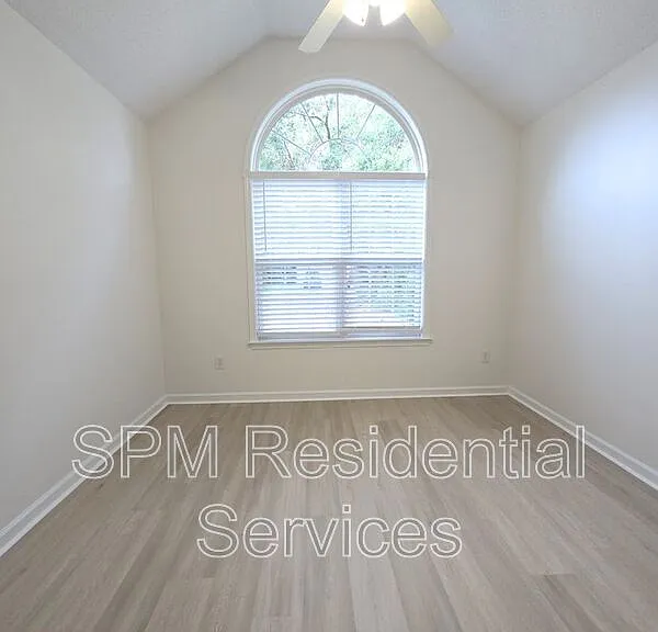 5005 Woods Edge Rd — Photo 12