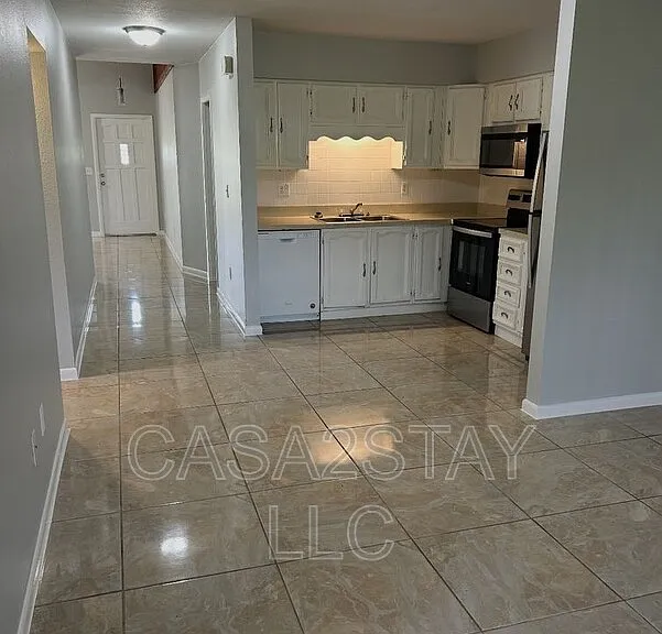 7295-7297 Albany Rd #3 — Photo 2