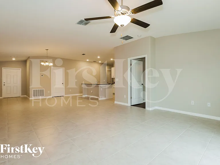 14909 Imperial Purple Ln — Photo 4