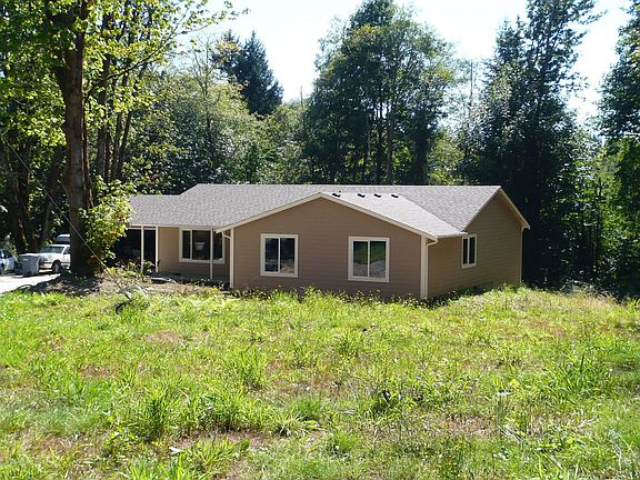 2nd image of 2818 Key Peninsula Hwy NW