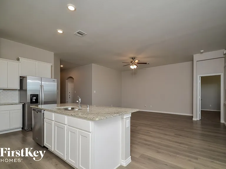 4217 Agatha Ln — Photo 6