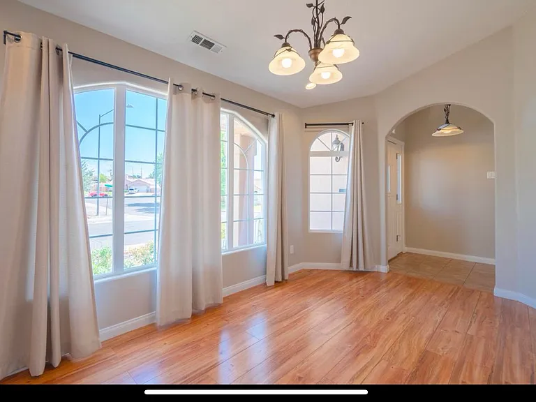 630 Spring Cir #C — Photo 4