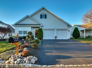 8 Sweet William Way, Langhorne, PA 19047