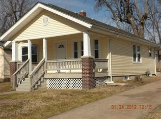 1113 W Hovey St, Springfield, MO 65802