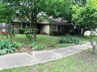800 Easter Dr, Wylie, TX 75098