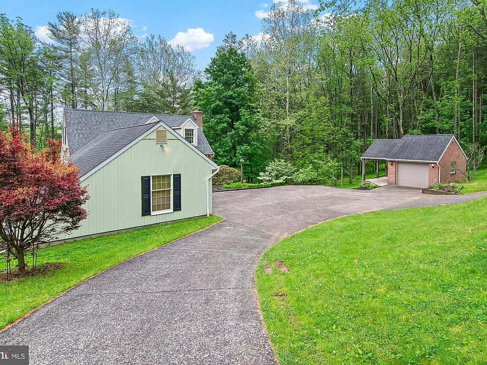 ろーずまりい 4517 Rosemary Way, Street, MD 21154 | Zillow