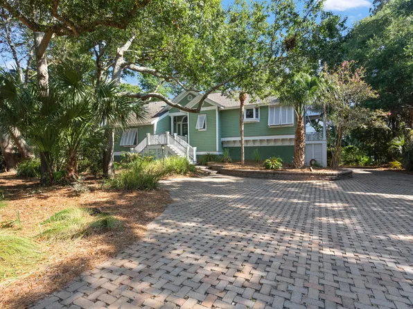 19 Fairway Oaks Ln, Isle Of Palms, SC 29451
