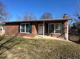 408 Hall Ave, Union, MO 63084