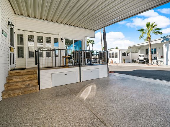 3rd image of 251 Beryl Dr