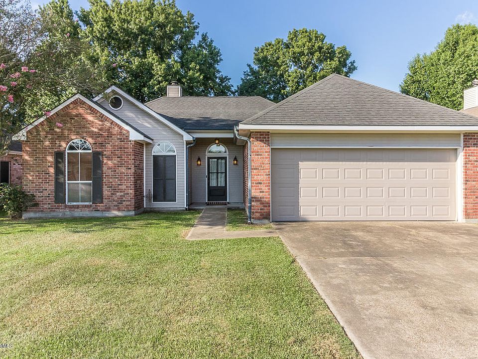 1st image of 302 Glade Blvd