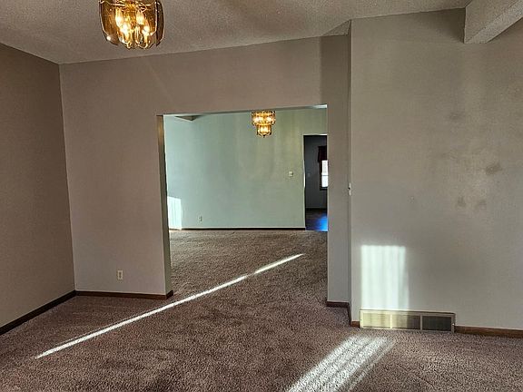 5th image of 1612 7th Ave