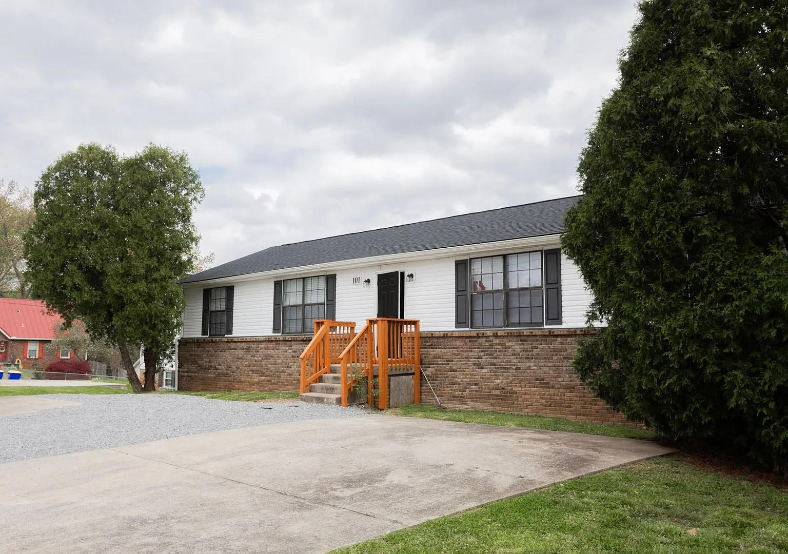 101 Bennett Drive — Photo 3