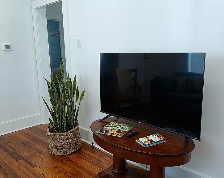 717 S Eugene St — Photo 18