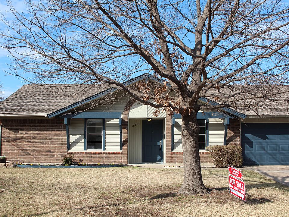 1st image of 2021 Shenandoah Dr