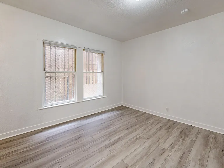 434 Leavenworth Street — Photo 21