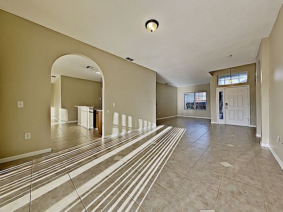 4th image of 433 Bedlington Ct