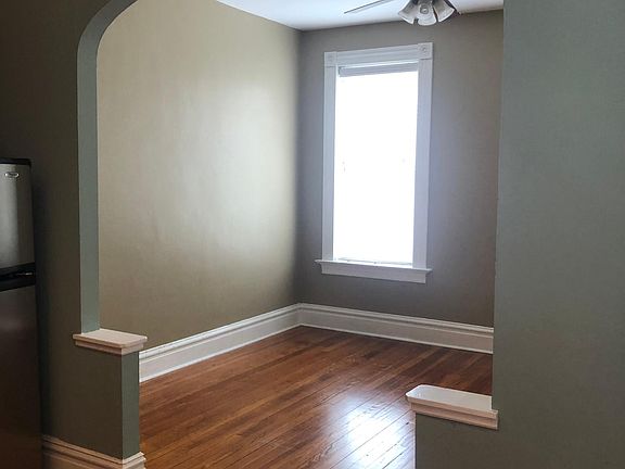 5th image of 1313 Shenandoah Ave Floor 2