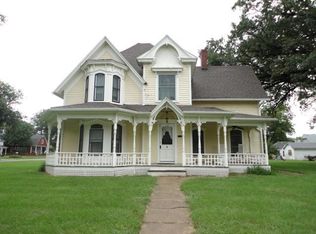 41 4th St, Woodbine, IA 51579