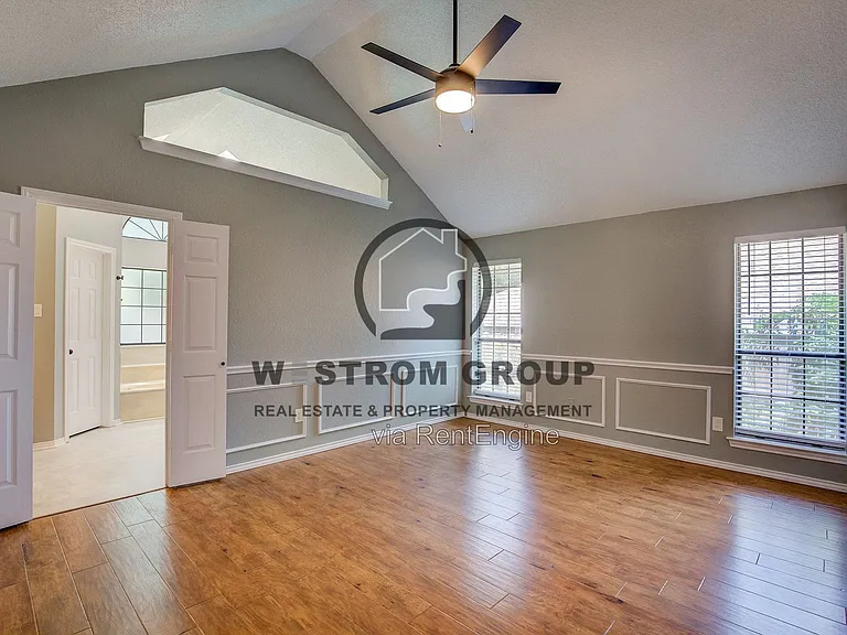 3914 Meadow Dr — Photo 25