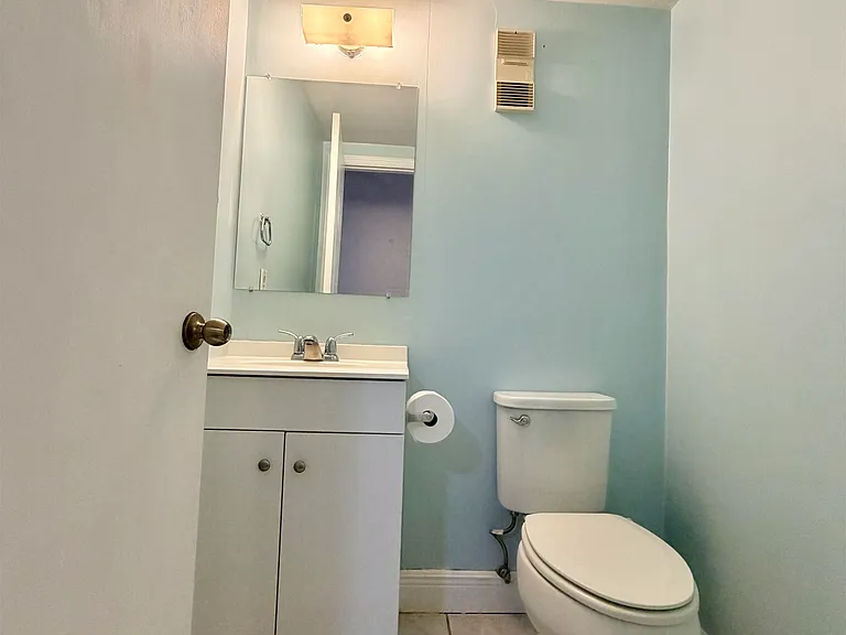 782 Timberway Ct — Photo 8