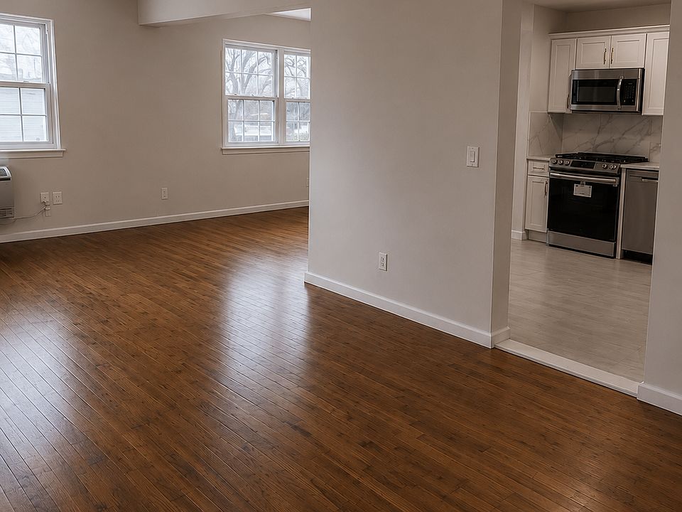 1st image of 8904 Doran Ave #2D