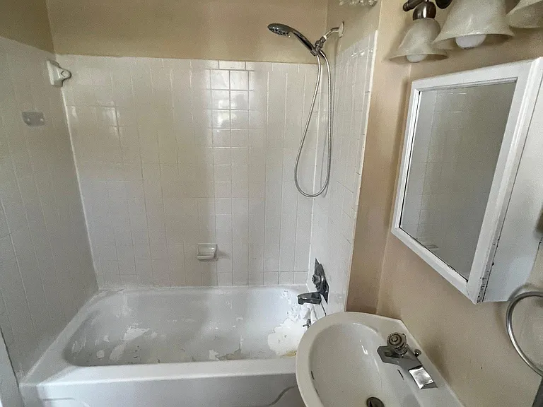 378 Elm Ave SW #12 — Photo 13
