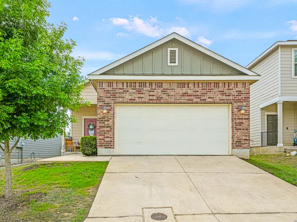 4909 HALLIES GDN, St Hedwig, TX 78152