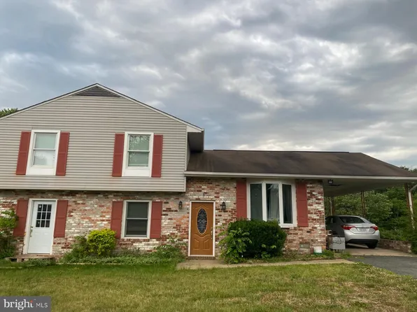 7 Patton Ln, Fredericksburg, VA 22406