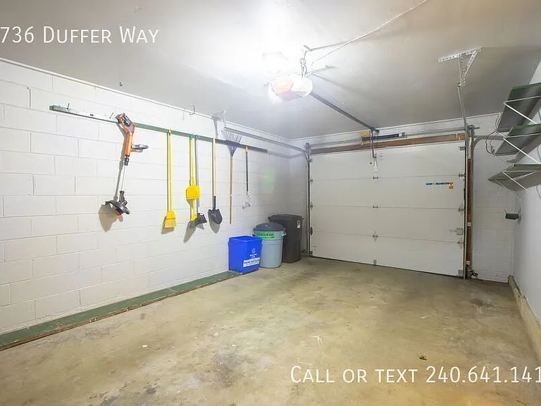9736 Duffer Way — Photo 30