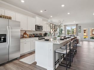 204 College Cir, Hapeville, GA 30354