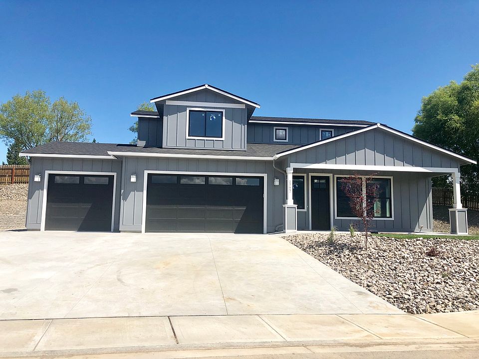 1st image of 2727 SE Falcon View Dr