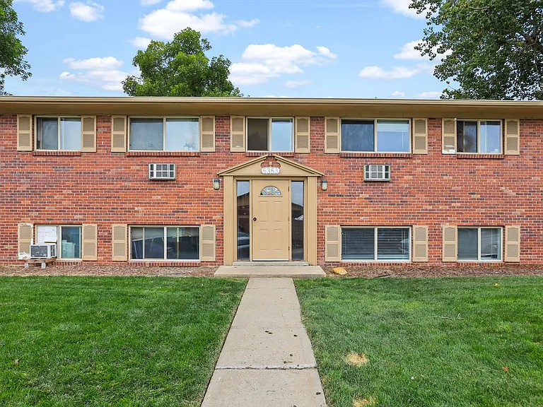 5373 Field St — Photo 1