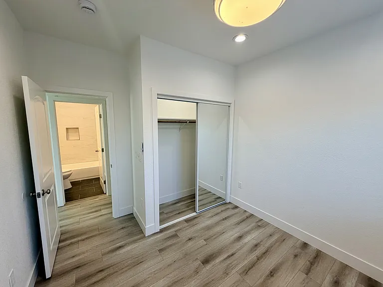 6018 Denver Dr — Photo 13