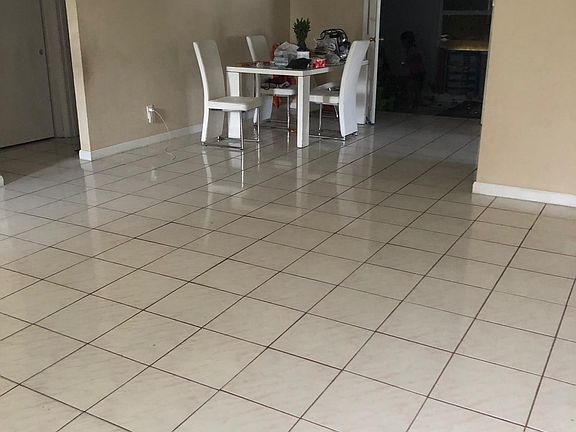4th image of 6570 Kimberly Blvd