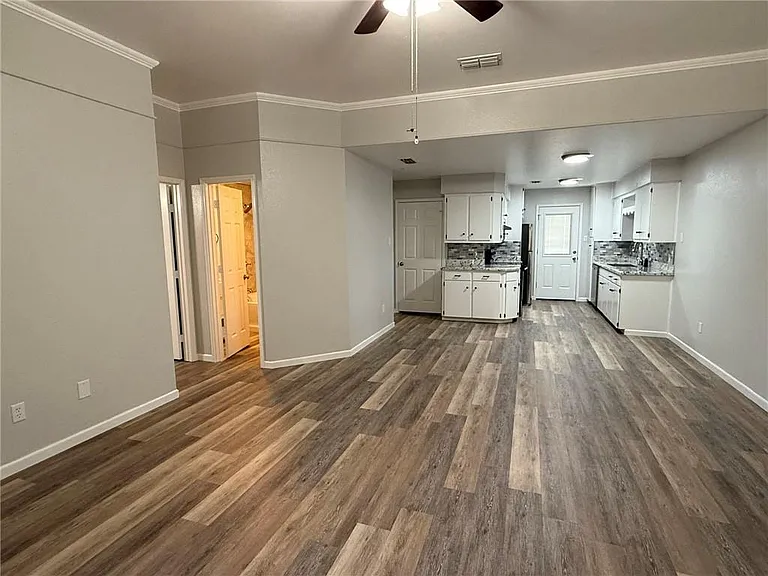 920 E Escondido Rd #D — Photo 7